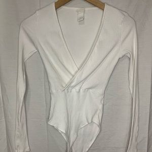 Low V-Neck Bodysuit